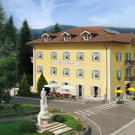 Locanda Alpina 브레쯔 외부 사진
